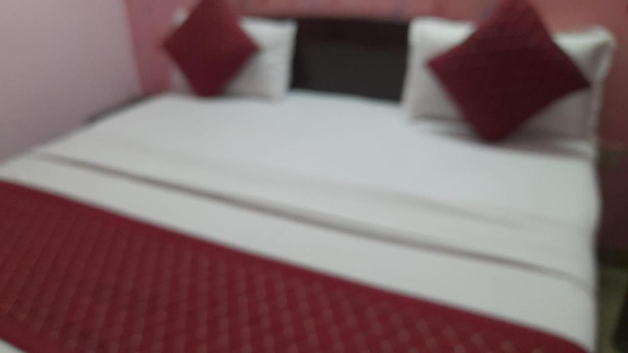 Airport Hotel Pariksheet Inn New Delhi Exterior photo
